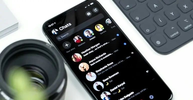 Whatsapp setzt eine Frist von 30 Tagen um Daten zu sichern.